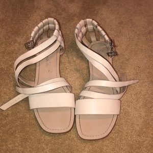 Splendid nude sandals